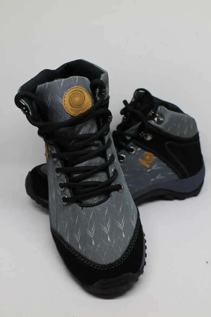Botas Colibri Gris
